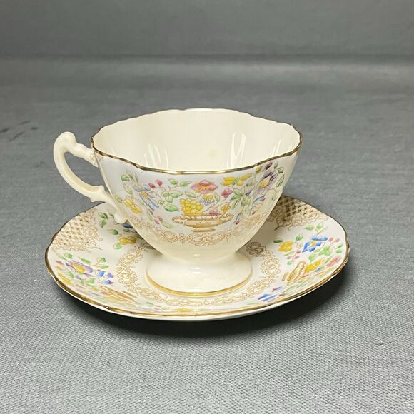 Vntg Hammersley Daffodil Pattern TeaCup Saucer Yellow Pink Blue Flower England - Picture 11 of 13